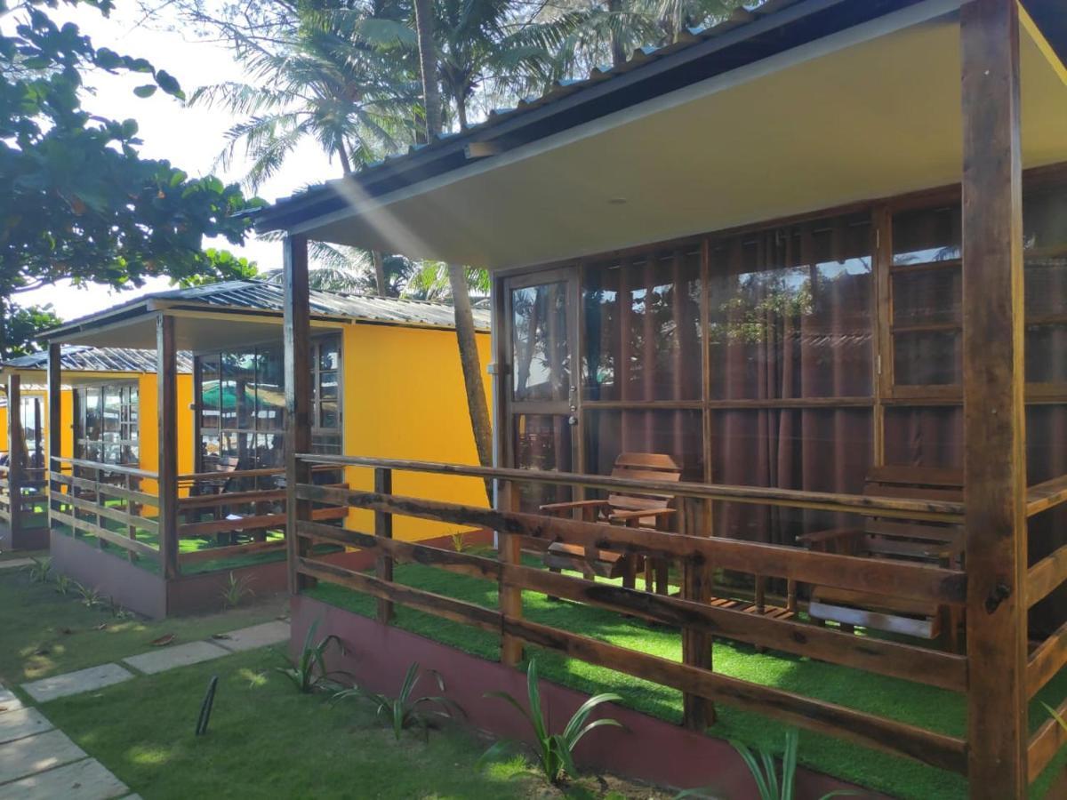 Sea Front Beach Huts Patnem Beach Kültér fotó