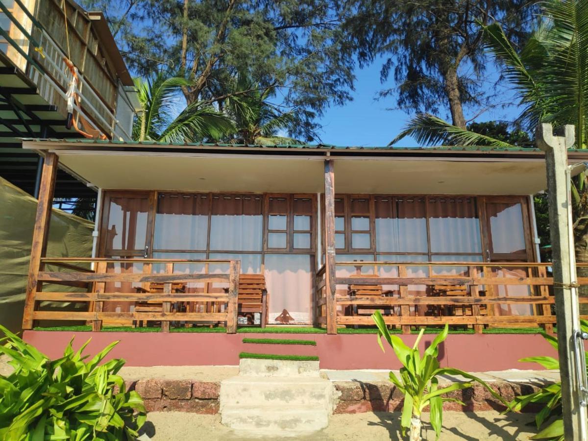 Sea Front Beach Huts Patnem Beach Kültér fotó