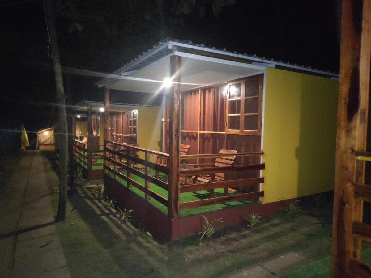 Sea Front Beach Huts Patnem Beach Kültér fotó
