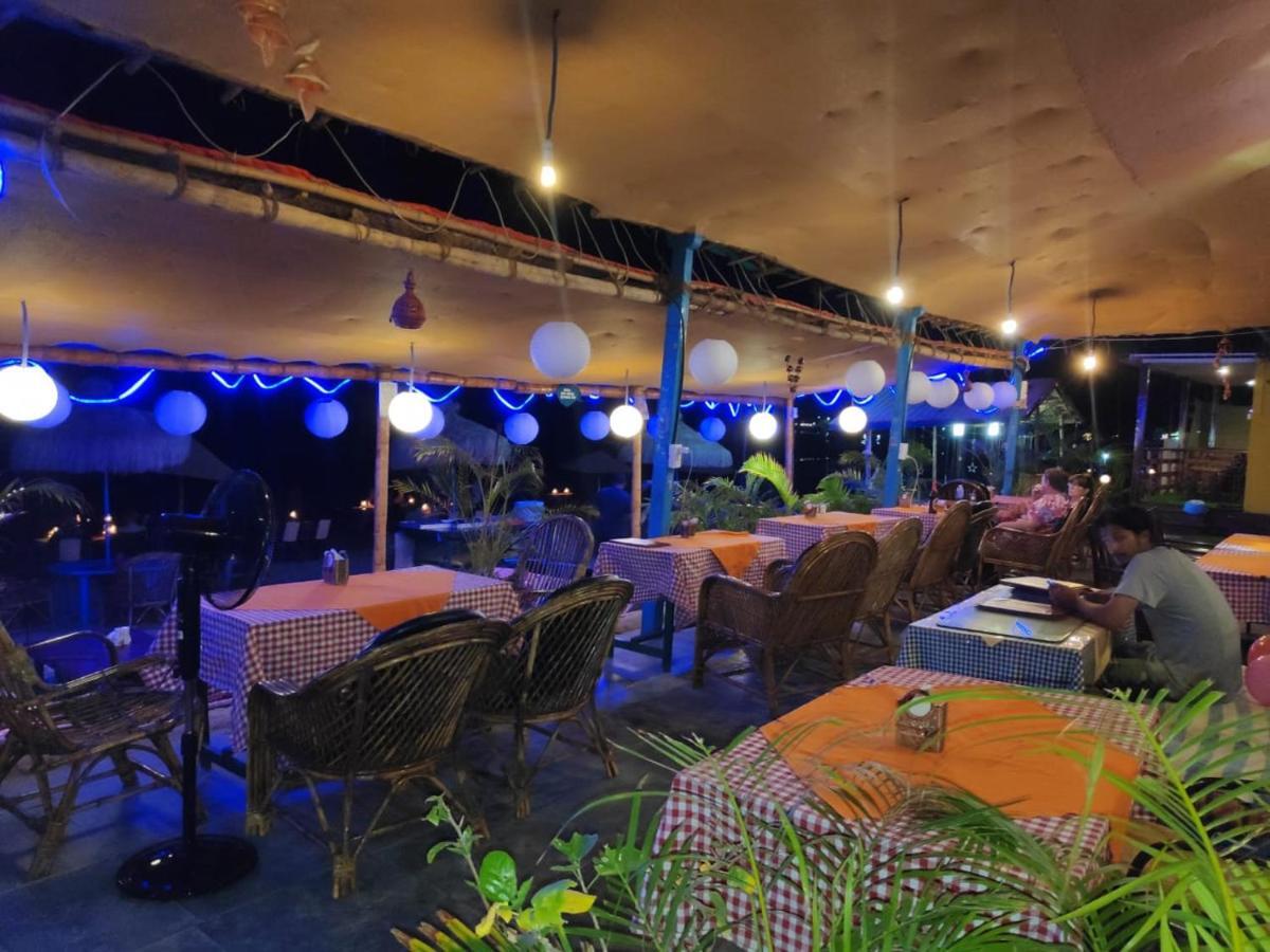 Sea Front Beach Huts Patnem Beach Kültér fotó